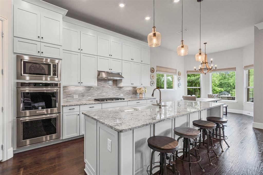 2324 Barton Creek Boulevard