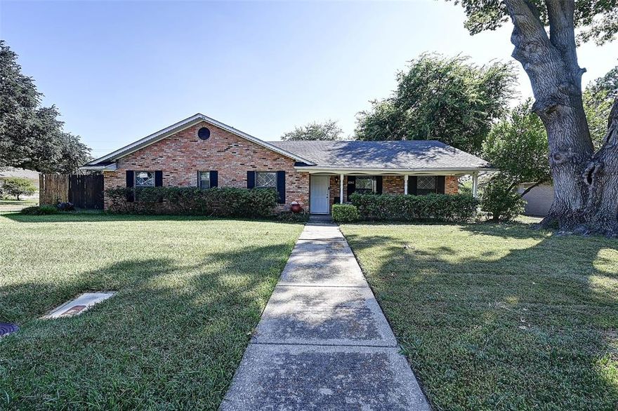 Spacious 4-bedroom home on a large corner lot in North Dallas. This property offers generous living areas, natural light, and a functional floor plan suited for family living or entertaining. The kitchen provides plenty of counter space and storage, opening to a comfortable dining and living area. Bedrooms are large with ample closet space, and the primary suite includes a private bath. Outside, the expansive corner lot offers mature trees, open yard space, and excellent potential for future updates or a pool. Conveniently located near top schools, shopping, parks, and major commuter routes.