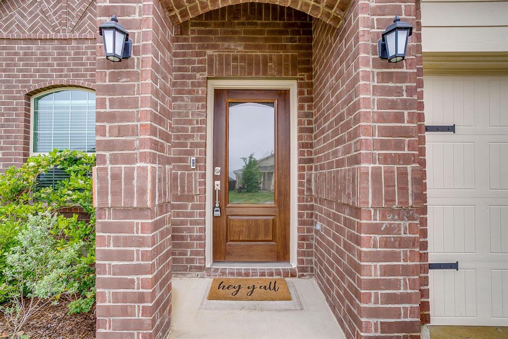 1605 River Crossing Drive