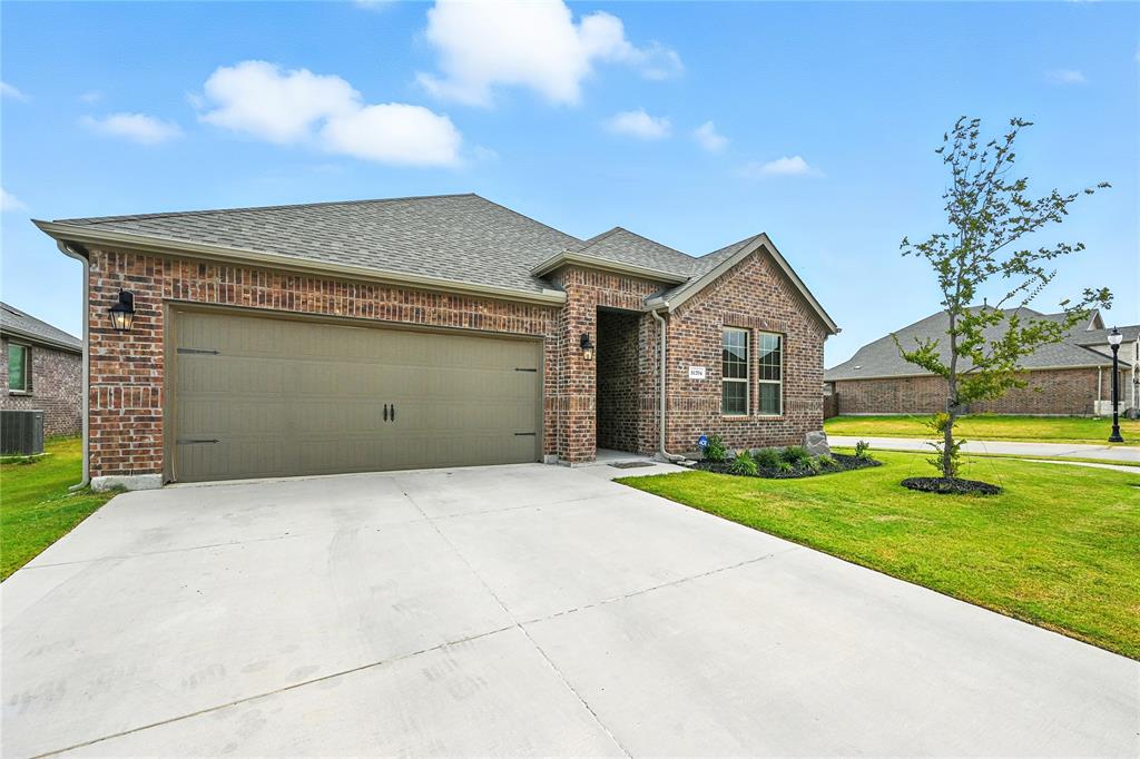Aubrey, Texas 76227, United States, 3 Bedrooms Bedrooms, ,2 BathroomsBathrooms,Residential,Active,199593