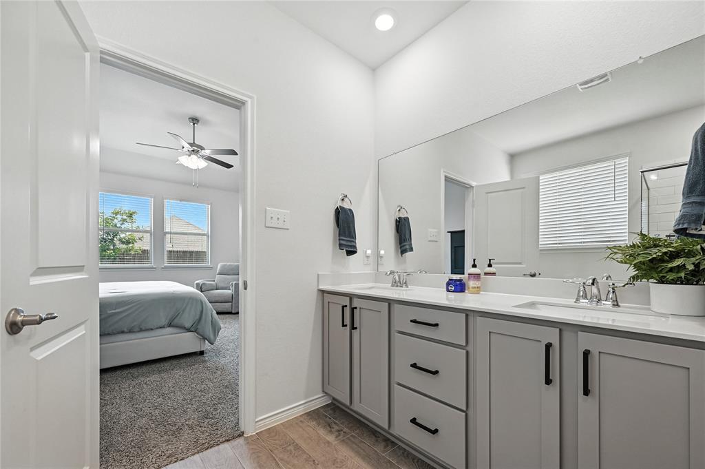 Aubrey, Texas 76227, United States, 3 Bedrooms Bedrooms, ,2 BathroomsBathrooms,Residential,Active,199593