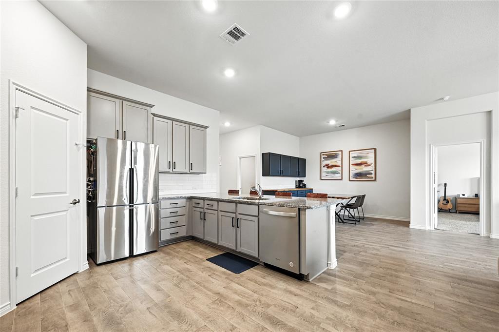 Aubrey, Texas 76227, United States, 3 Bedrooms Bedrooms, ,2 BathroomsBathrooms,Residential,Active,199593