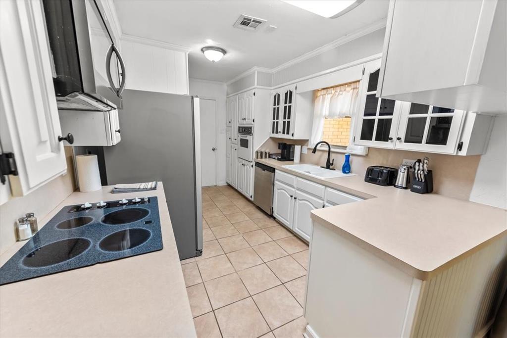 Village Lake - Residential