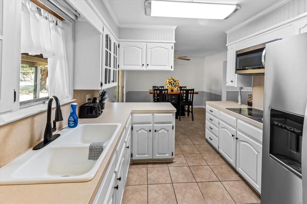 Village Lake - Residential