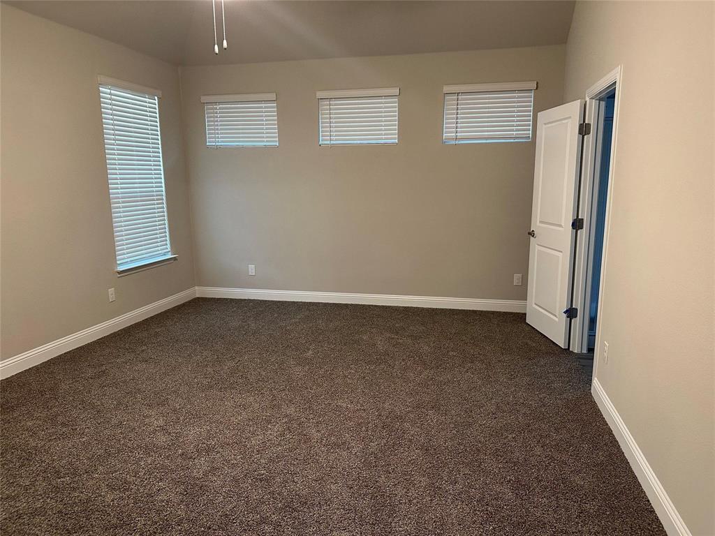 Keller Crossing-D.R. Horton - Residential Lease