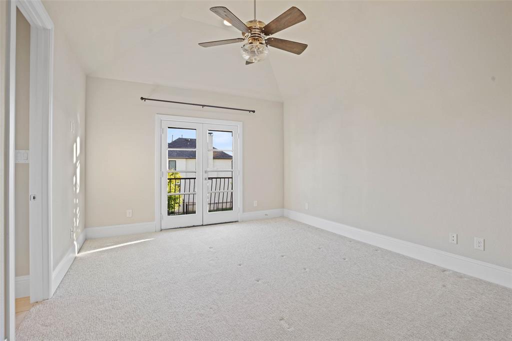 Carillon - Residential