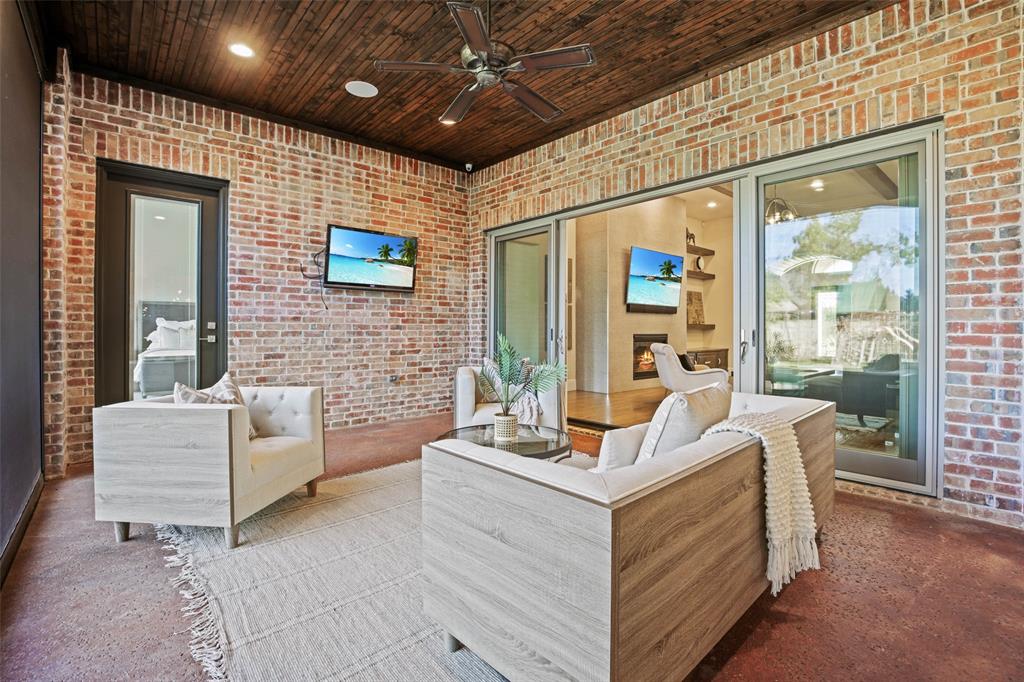 Carillon - Residential