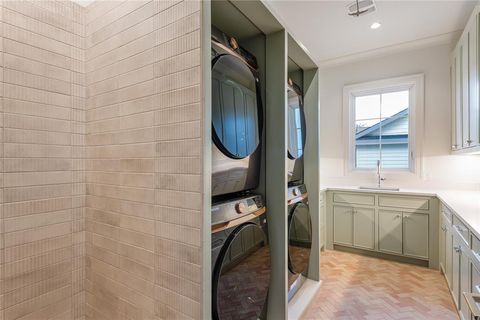 Tiny photo for 4104 Greenbrier Drive, University Park, TX 75225 (MLS # 21079517)