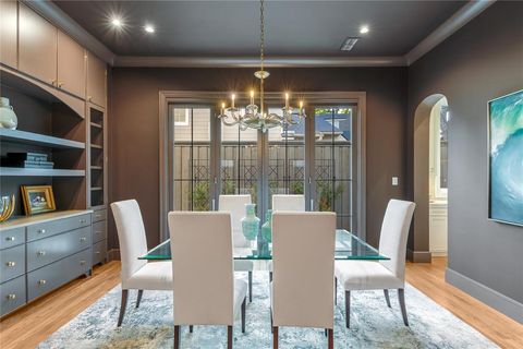 Tiny photo for 4104 Greenbrier Drive, University Park, TX 75225 (MLS # 21079517)