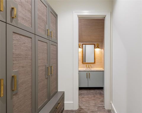 Tiny photo for 4104 Greenbrier Drive, University Park, TX 75225 (MLS # 21079517)