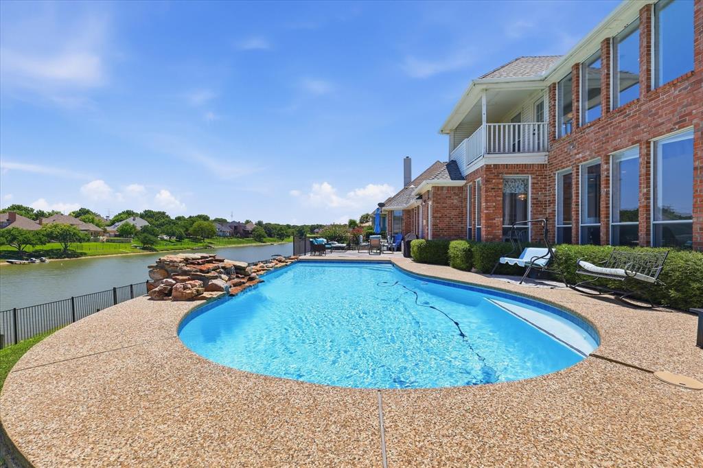 648 Timbercrest Circle