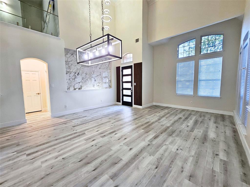 Saddlebrook Village Ph 1 - Residential Lease