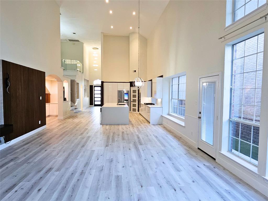 Saddlebrook Village Ph 1 - Residential Lease