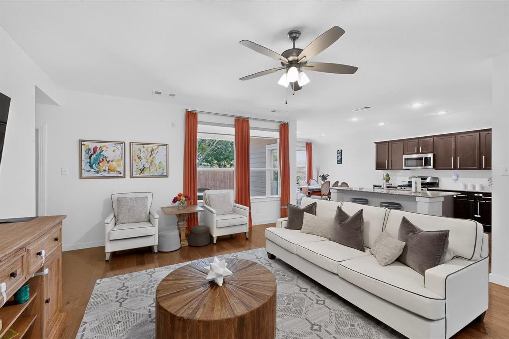 1021 Acacia Drive