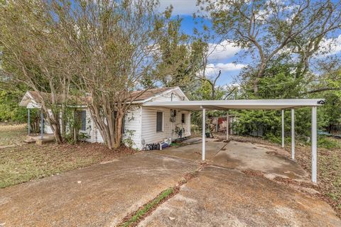 Tiny photo for 221 Horne Hill Road, Moody, TX 76657 (MLS # 21099606)