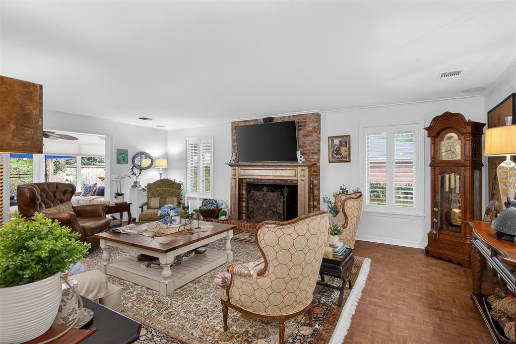 Street Spring Lake Estates - Residential