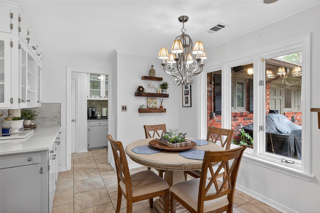 Street Spring Lake Estates - Residential