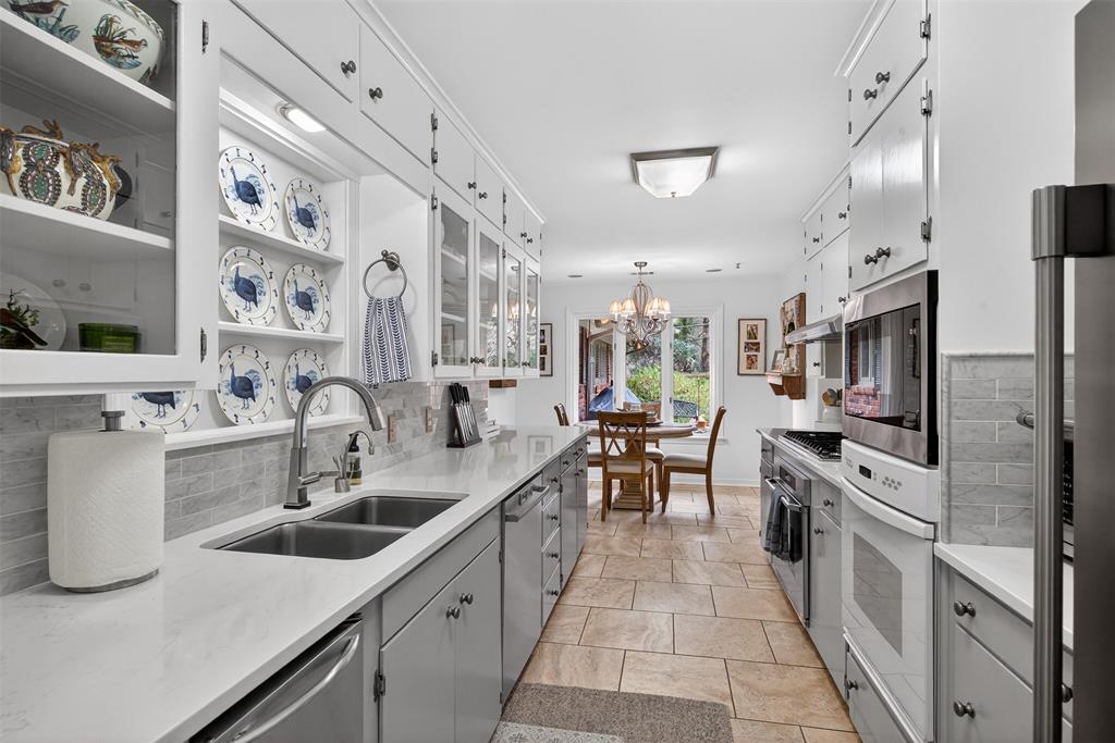 Street Spring Lake Estates - Residential