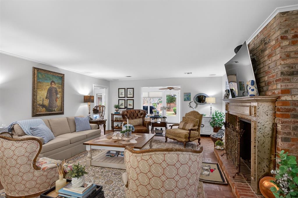 Street Spring Lake Estates - Residential