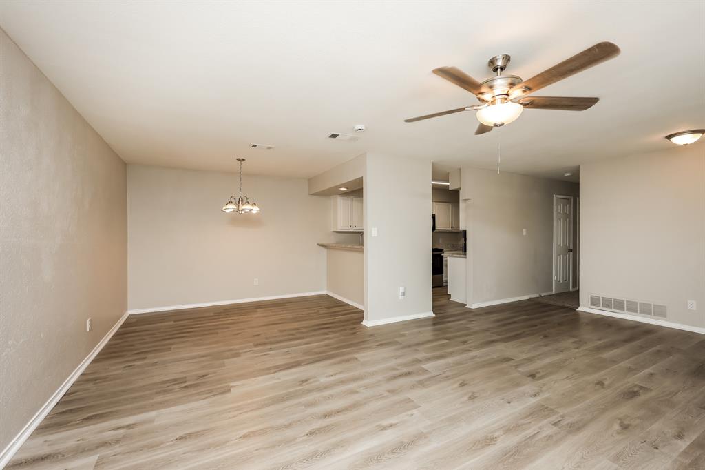 Apple Gate 02 - Residential