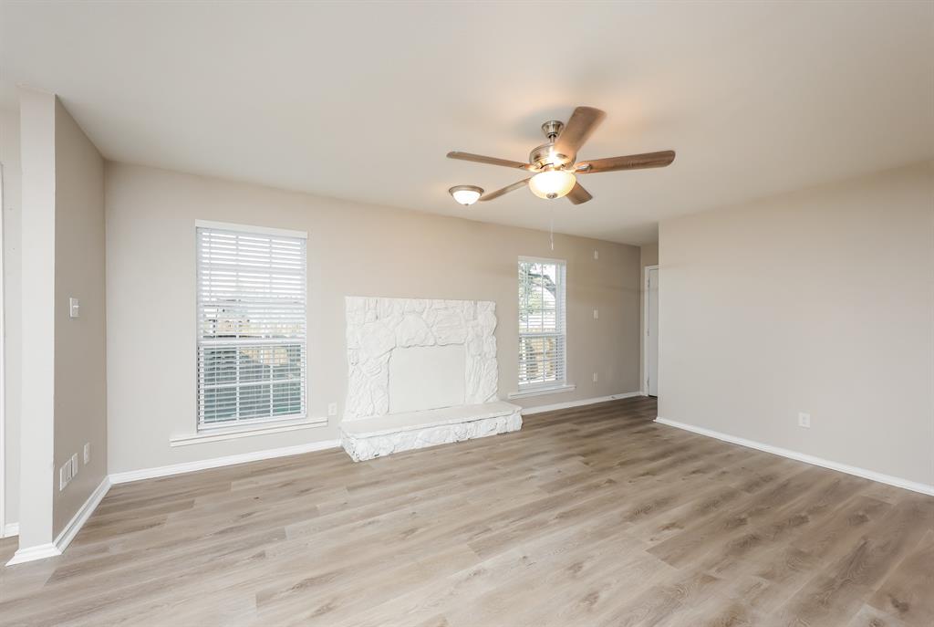 Apple Gate 02 - Residential