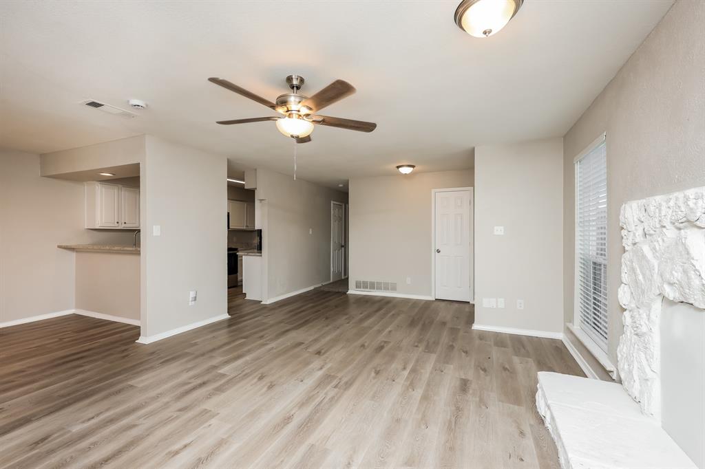 Apple Gate 02 - Residential