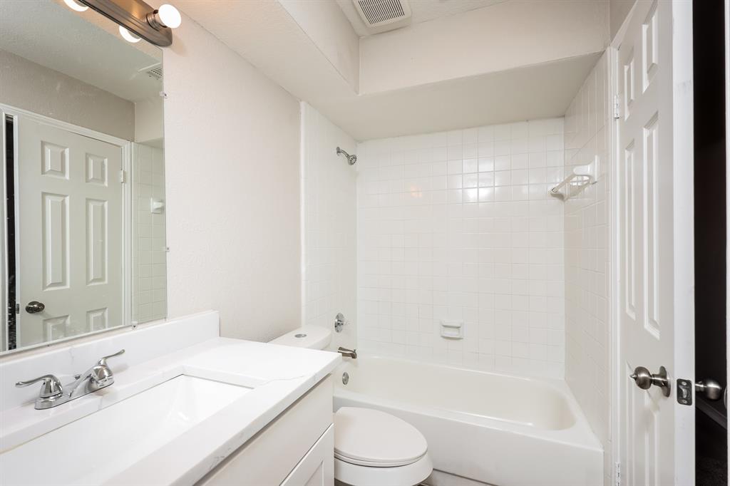 Apple Gate 02 - Residential