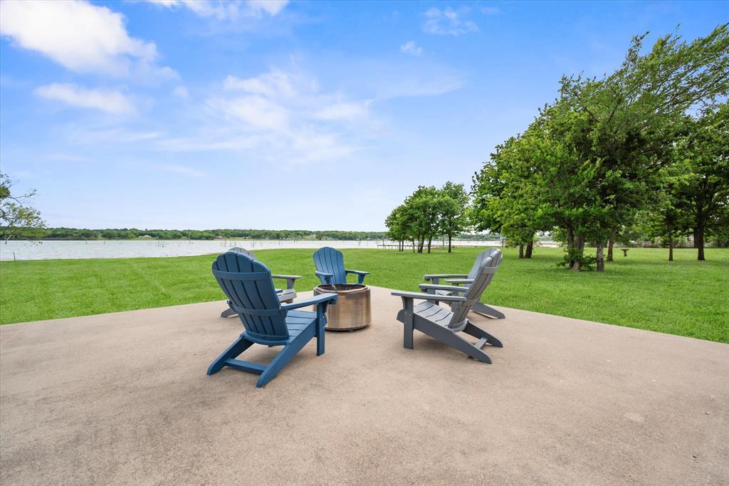 Mattie Caston Shores III - Residential