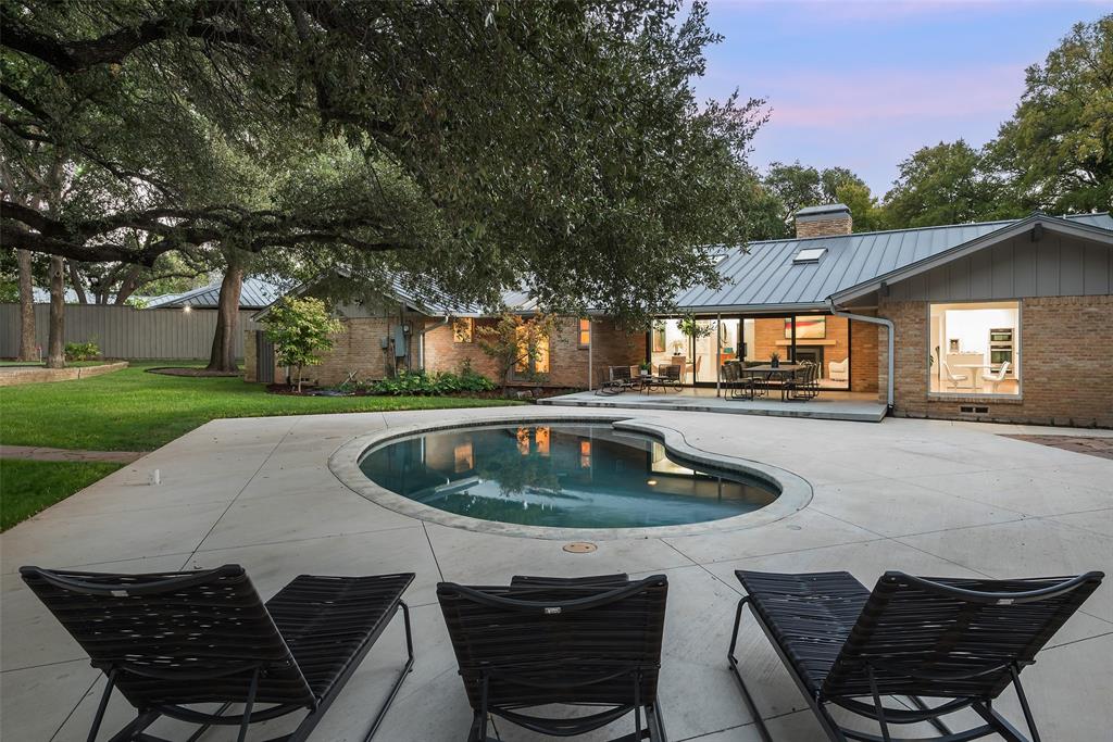 Russwood Acres - Residential