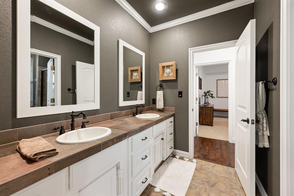 Keller, Texas 76248, United States, 3 Bedrooms Bedrooms, ,3 BathroomsBathrooms,Residential,Pending,160847