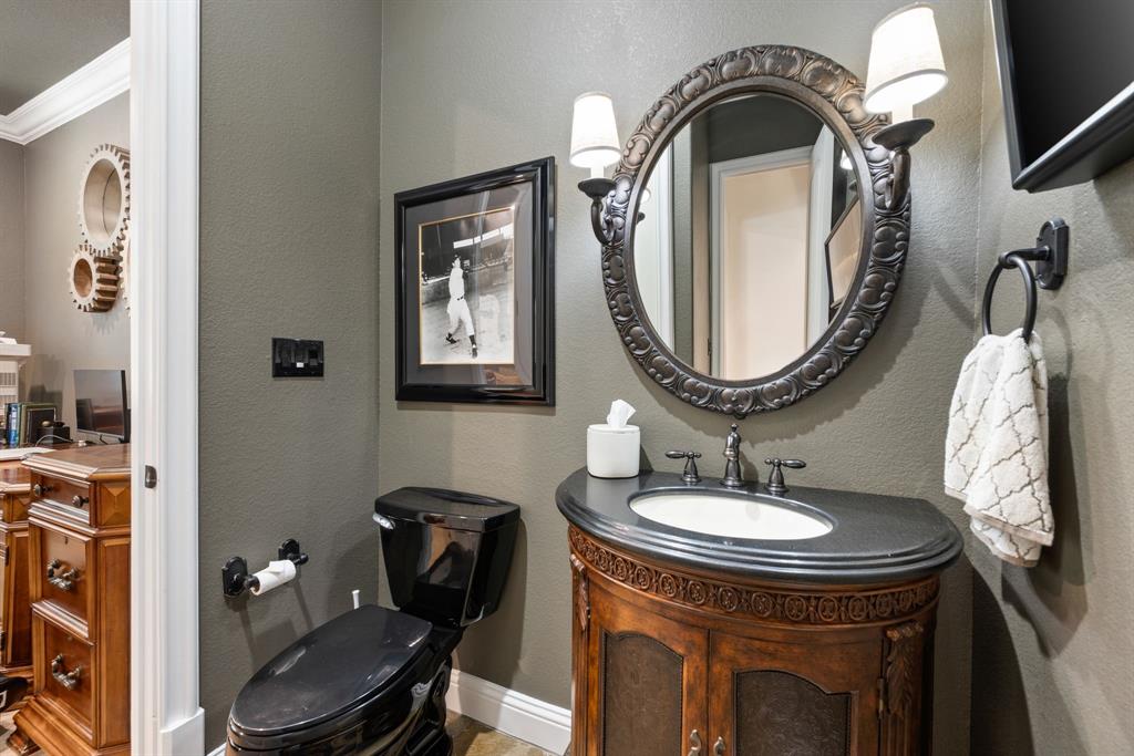 Keller, Texas 76248, United States, 3 Bedrooms Bedrooms, ,3 BathroomsBathrooms,Residential,Pending,160847