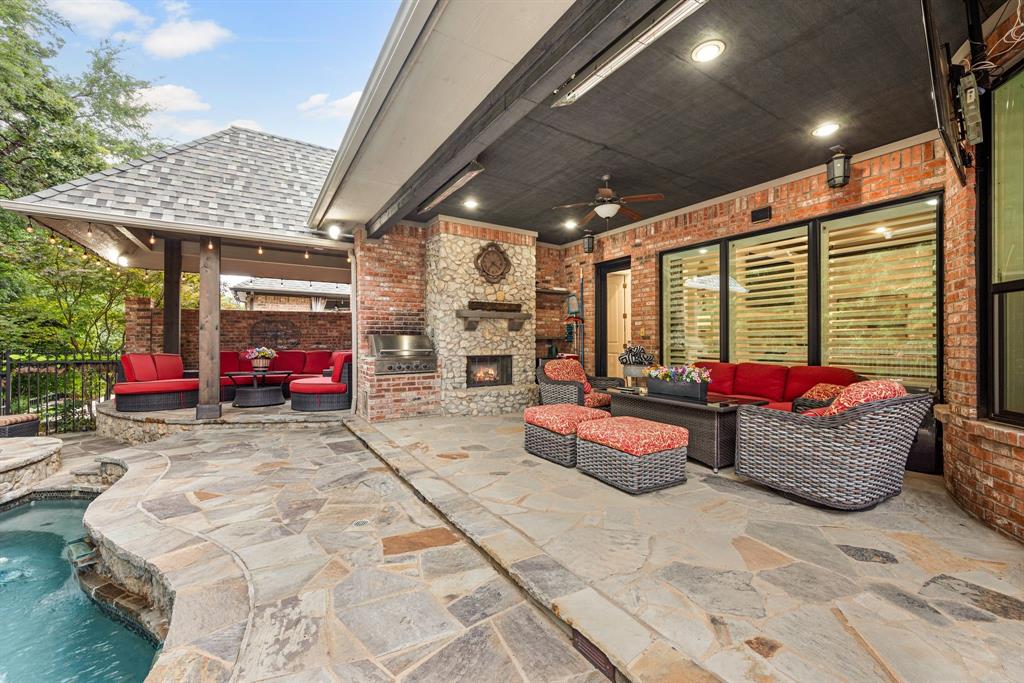 Keller, Texas 76248, United States, 3 Bedrooms Bedrooms, ,3 BathroomsBathrooms,Residential,Pending,160847