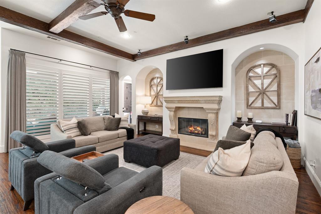 Keller, Texas 76248, United States, 3 Bedrooms Bedrooms, ,3 BathroomsBathrooms,Residential,Pending,160847