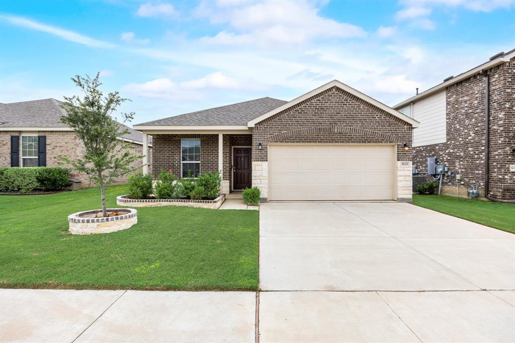 5629 Apple Grove Way