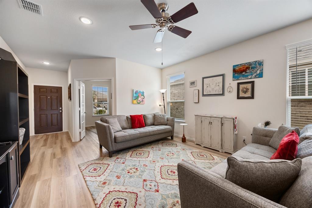 5629 Apple Grove Way