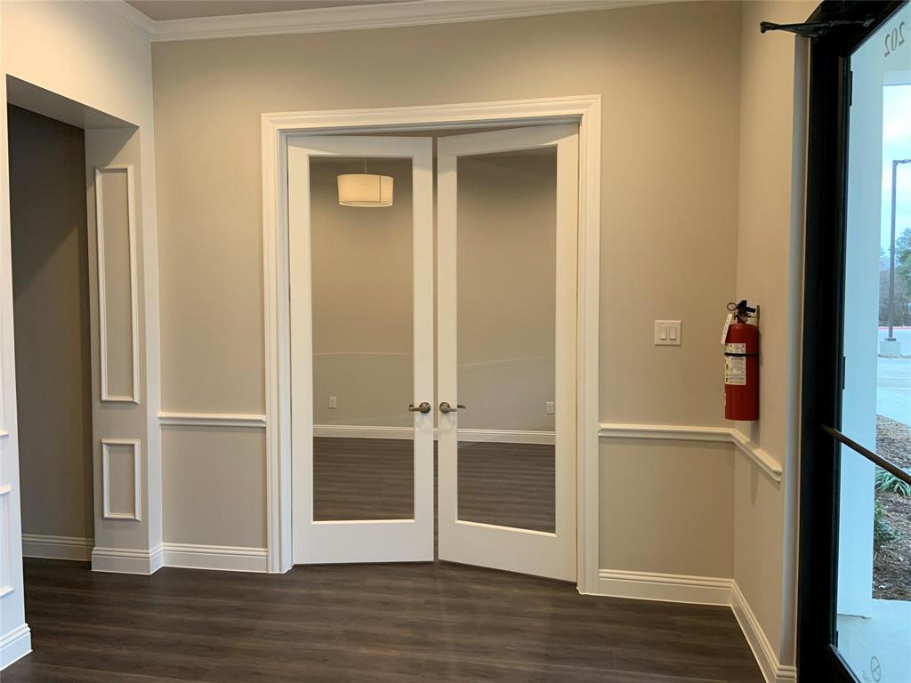 CUSTER CROSSING ADDITION - Commercial Lease