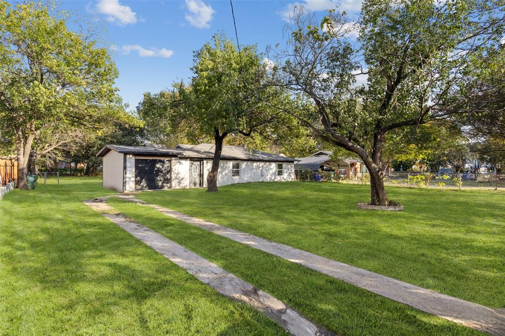 2014 Hickory Tree Road