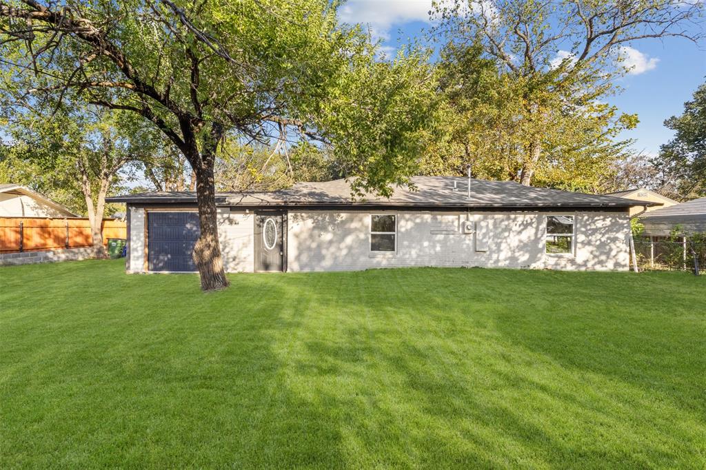 2014 Hickory Tree Road