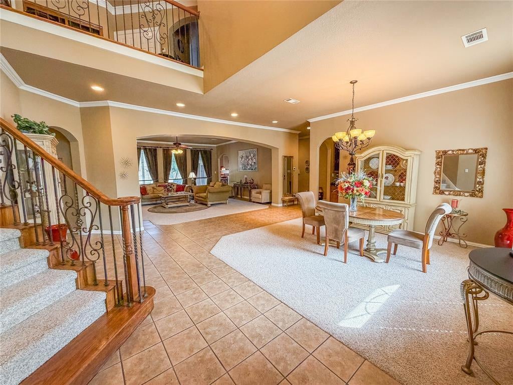 2737 Wood Lake Drive