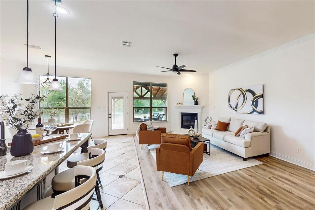 330 Heritage Lane