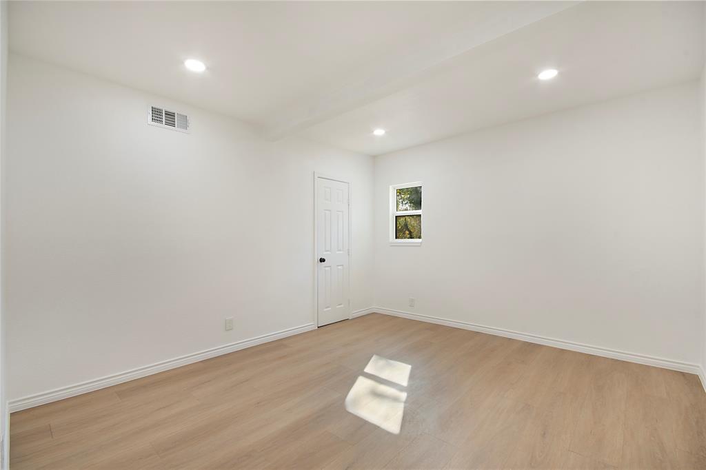 BLK 6970 TR 16 ACS 1.06 SS GLADIOLUS LANE - Residential