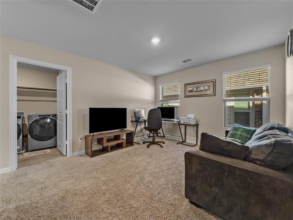 ASHFORD PARK PHASE 1 - Residential