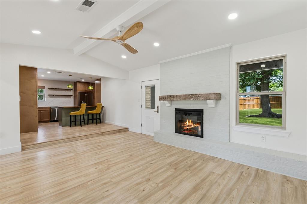 11211 Pelican Drive