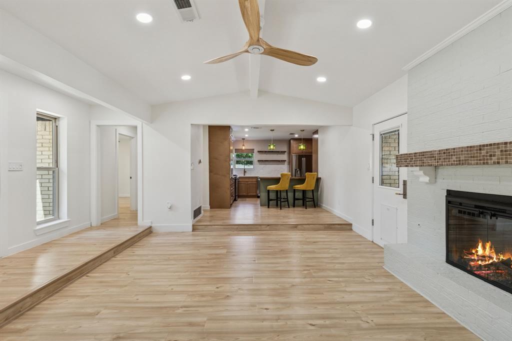 11211 Pelican Drive