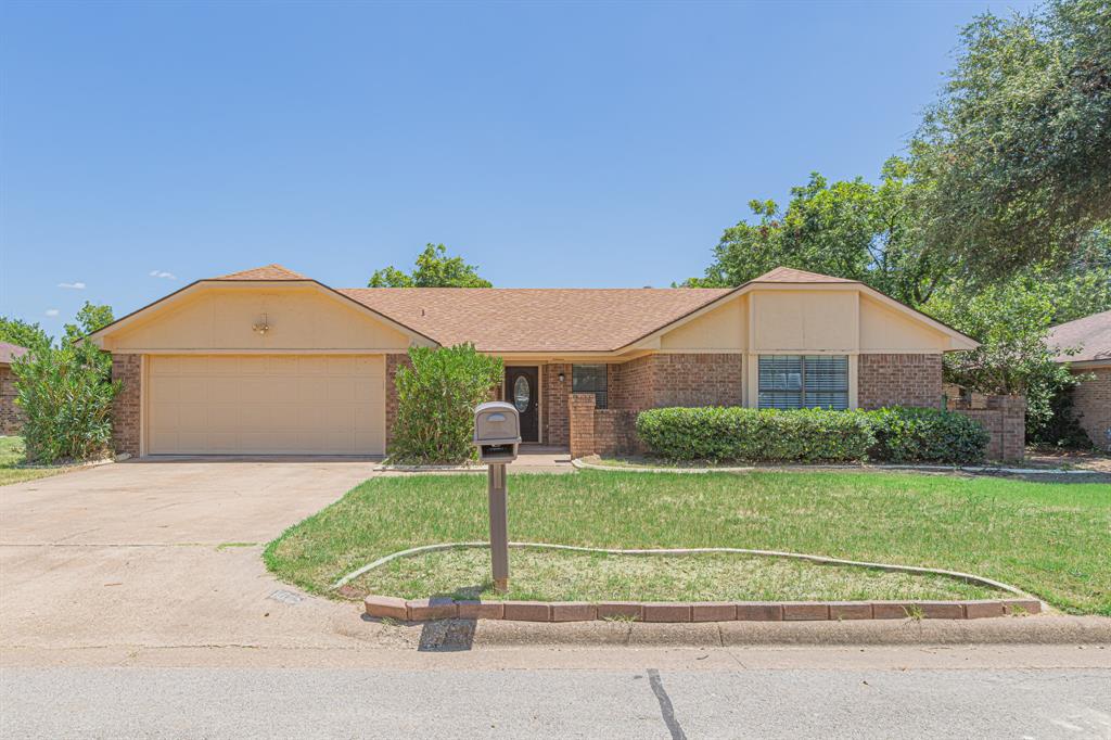 1015 Meadowlark Lane