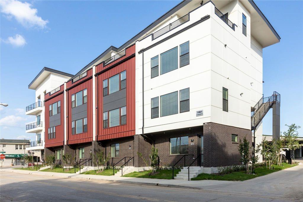 Harwood Point Condos - Residential