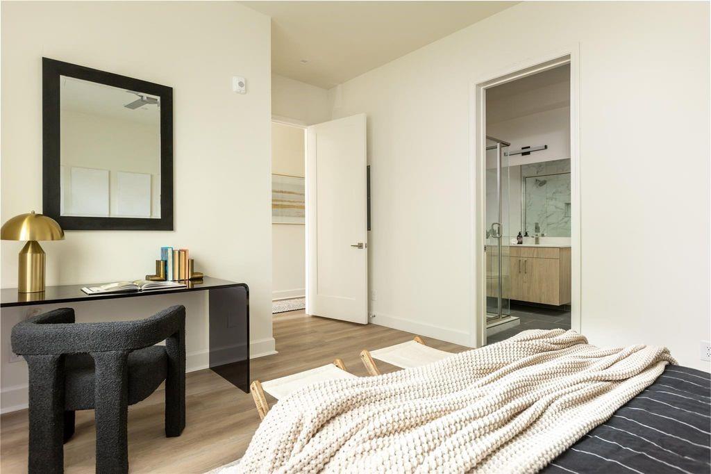 Harwood Point Condos - Residential