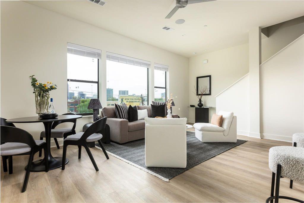 Harwood Point Condos - Residential