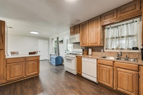 Tiny photo for 5017 Roxie Street, Haltom City, TX 76117 (MLS # 21100363)