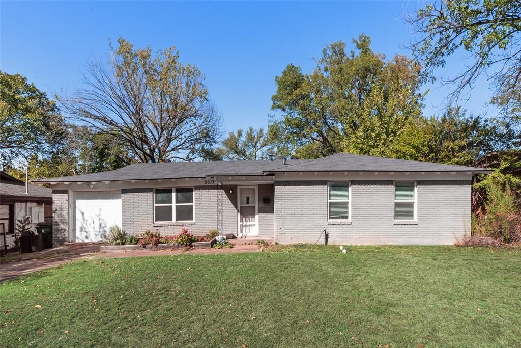 Photo for 5017 Roxie Street, Haltom City, TX 76117 (MLS # 21100363)